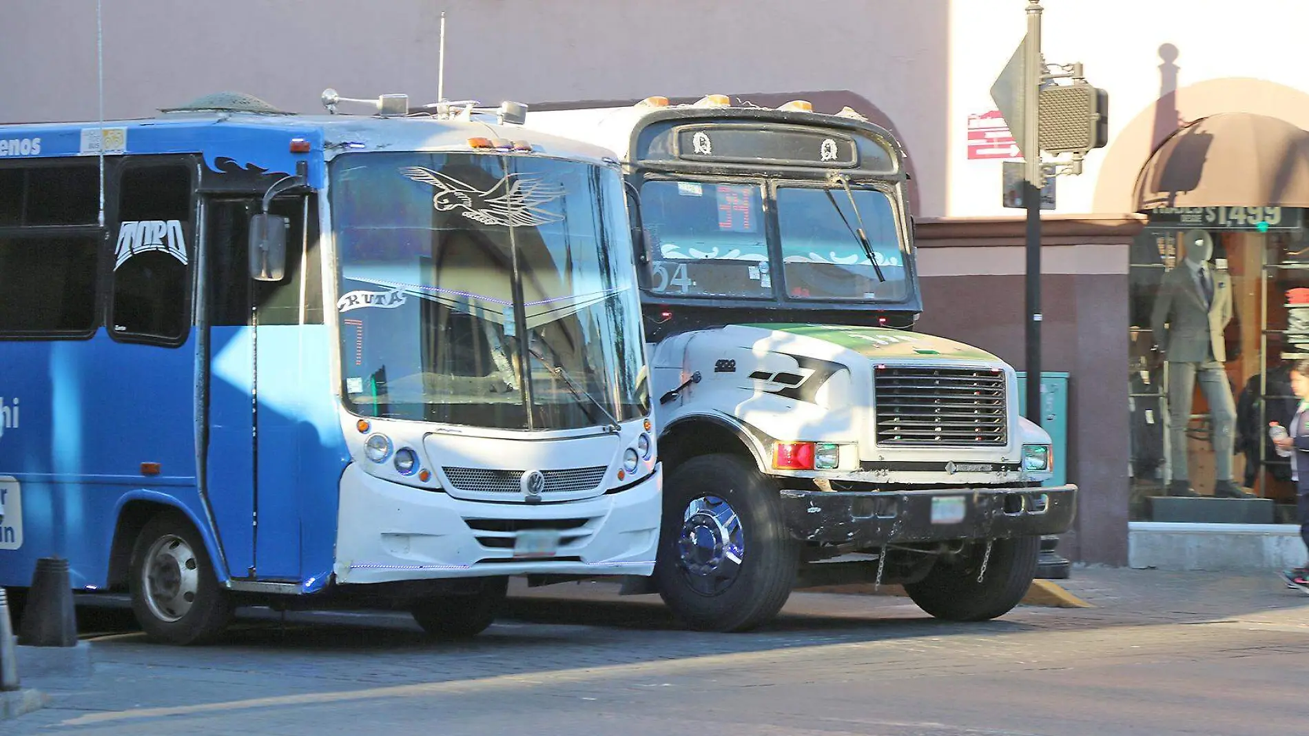 camiones transporte urbano